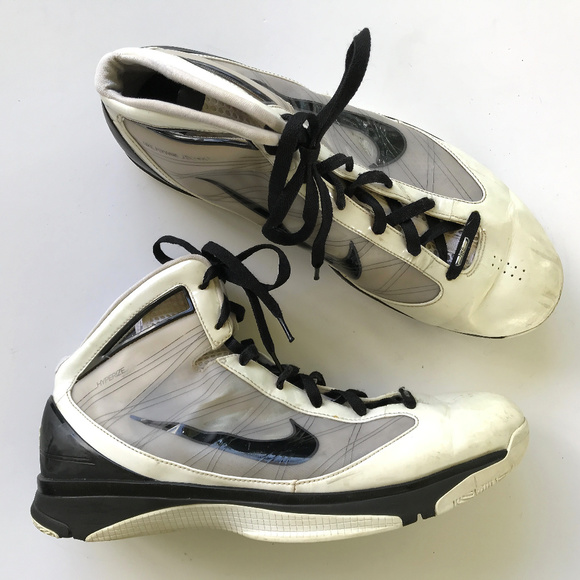 Nike Hyperize Zwart